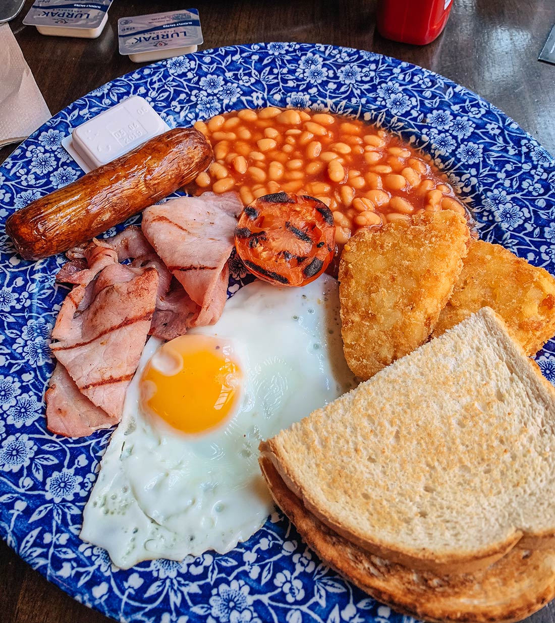 Wetherspoons full English breakfast fry-up