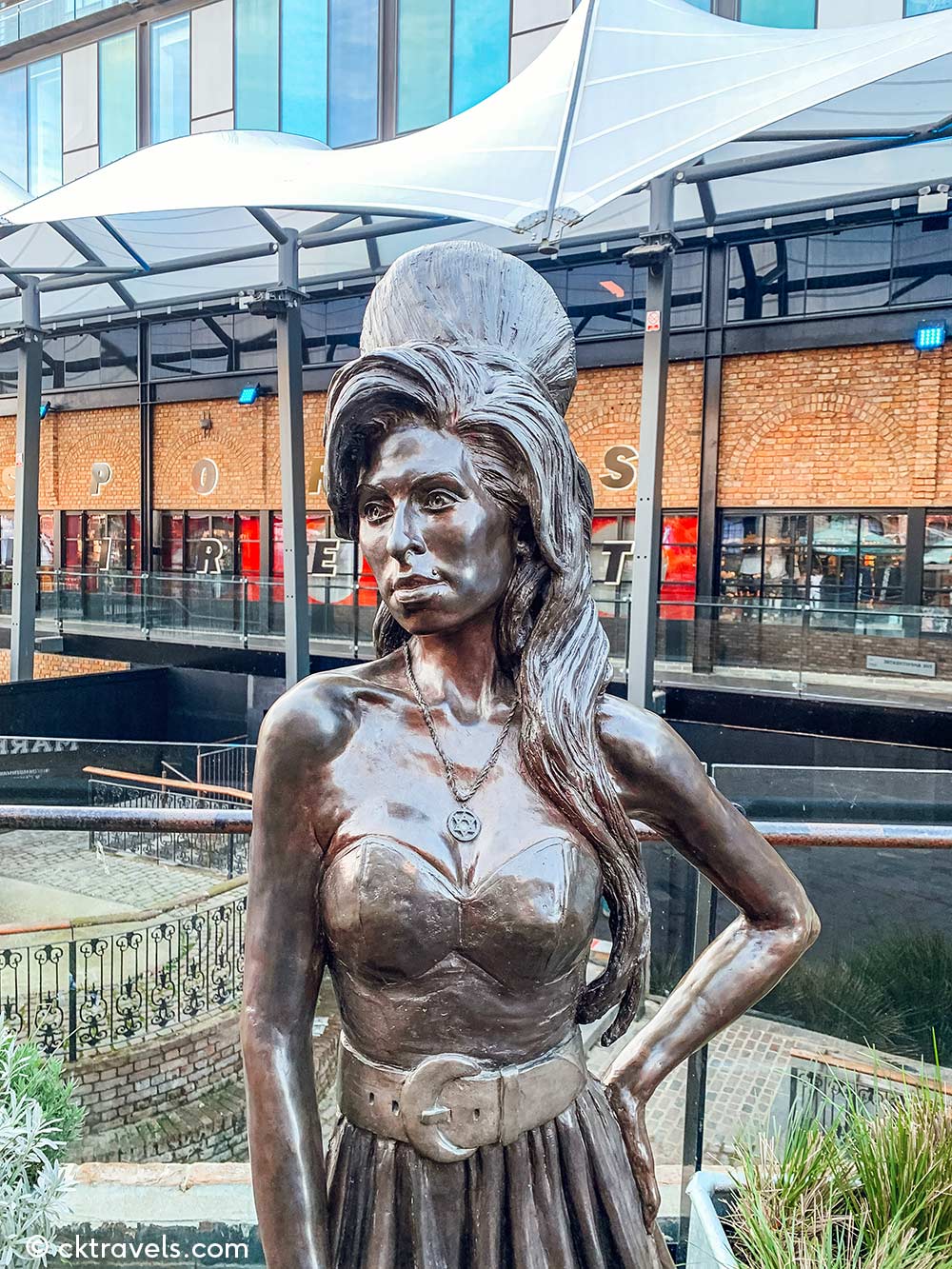 Amy Winehouse Statue Camden London