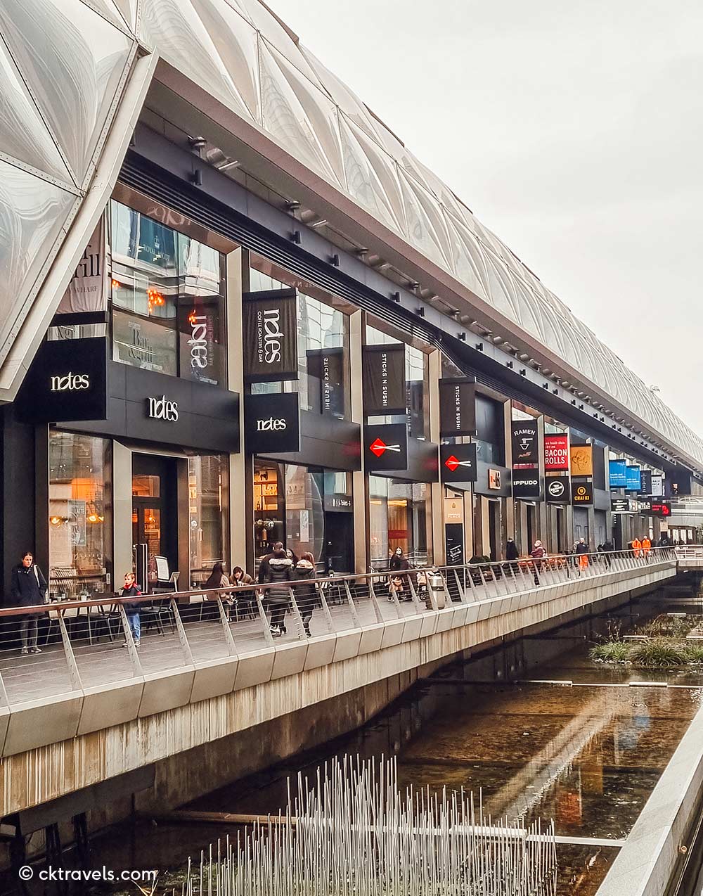 Crossrail Place at Canary Wharf restaurants