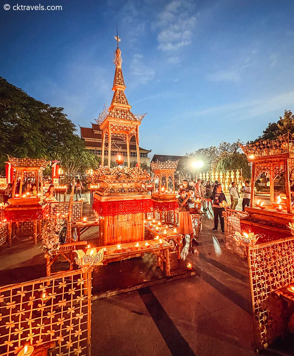 Three Kings Monument Loy Krathong Chiang Mai