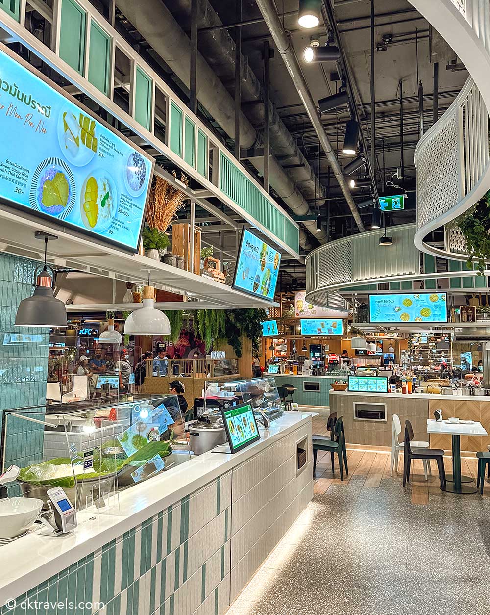 Food court at Maya Lifestyle Shopping Centre, Nimman, Chiang Mai