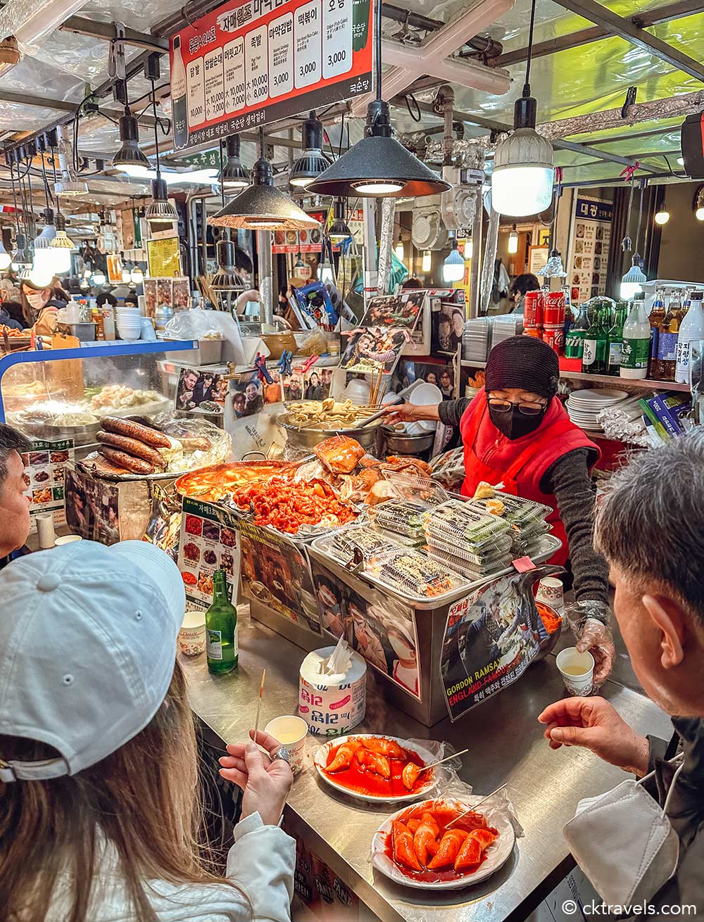foods and drinks to try at Gwangjang Market, Seoul