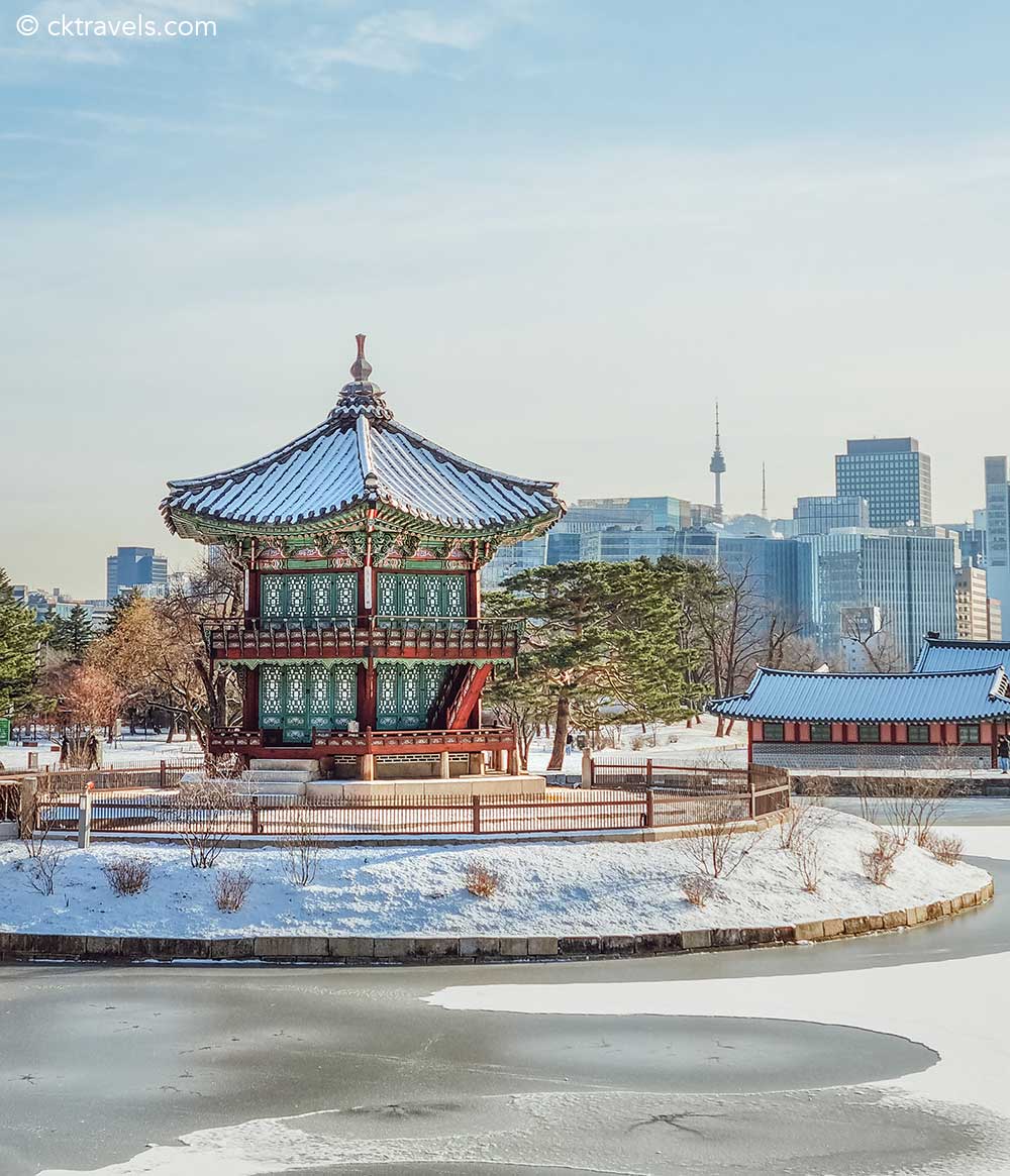 Gyeongbokgung Palace using Discover Seoul Pass