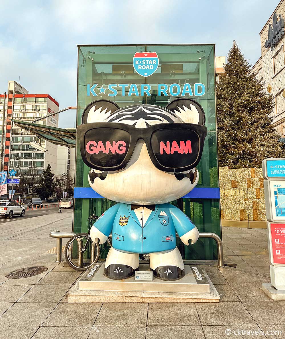 Gangnam K-Pop Bears on K Star Road - Unique, Weird and Wonderful Seoul Attractions
