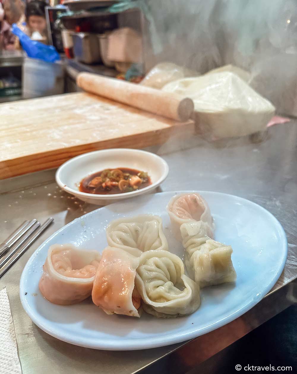 Dumplings (Mandu) at Gwangjang Market Seoul