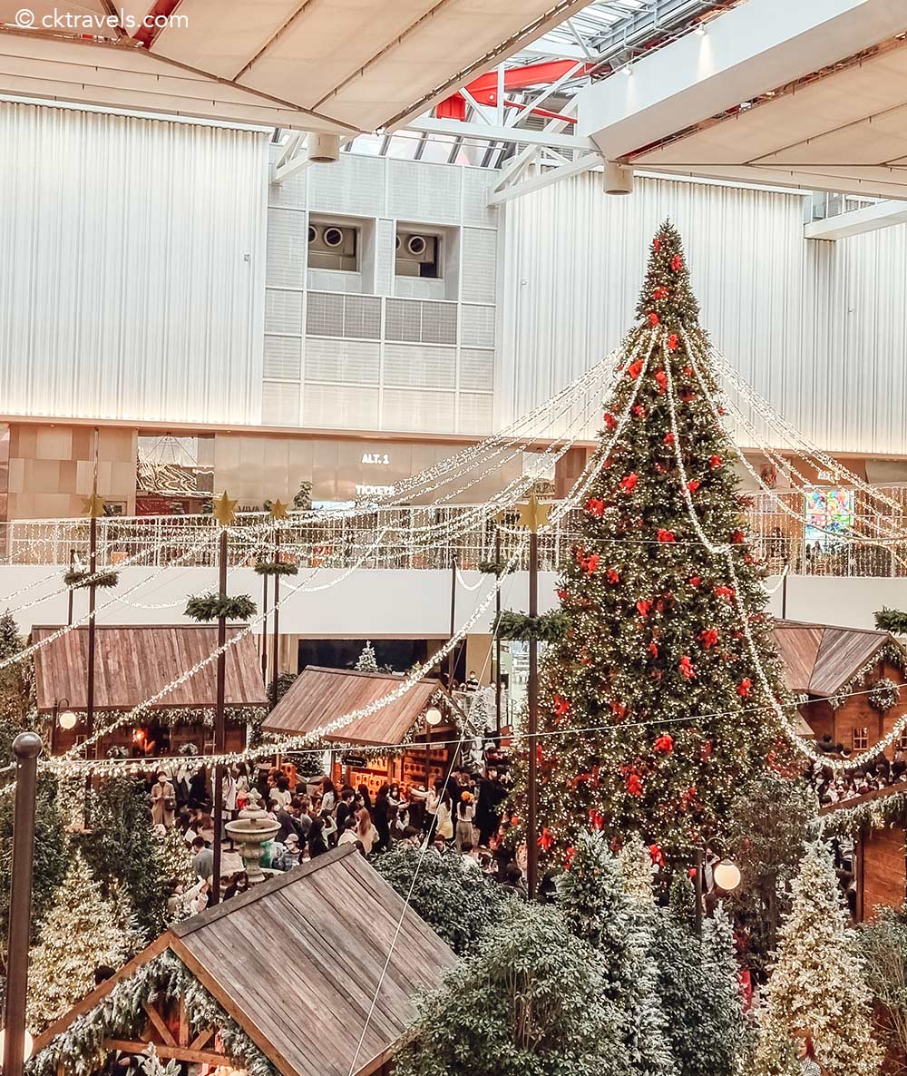 Christmas at the Hyundai Seoul Mall
