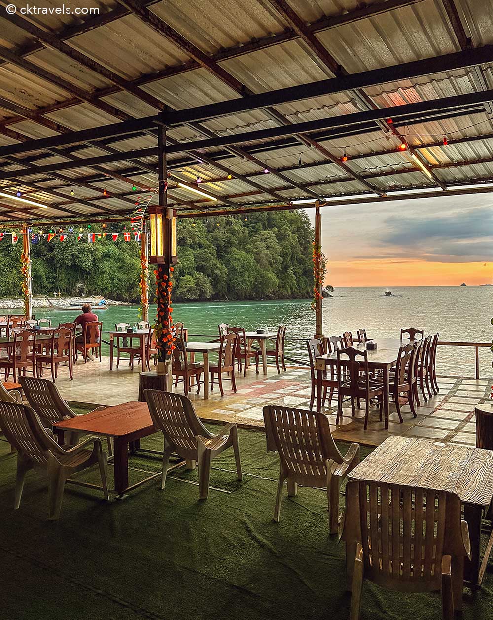 Luna Beach Bar, Nopparat Thara Beach Ao Nang Krabi