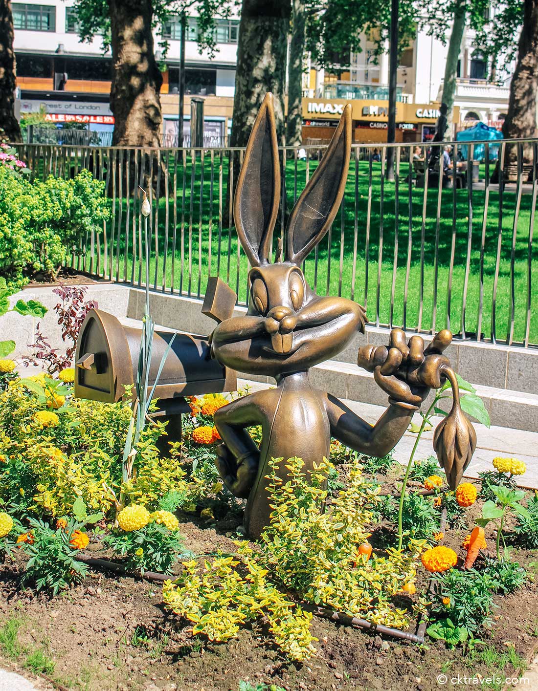 Bugs Bunny statue. Scenes in the Square - Leicester Square Film Statues