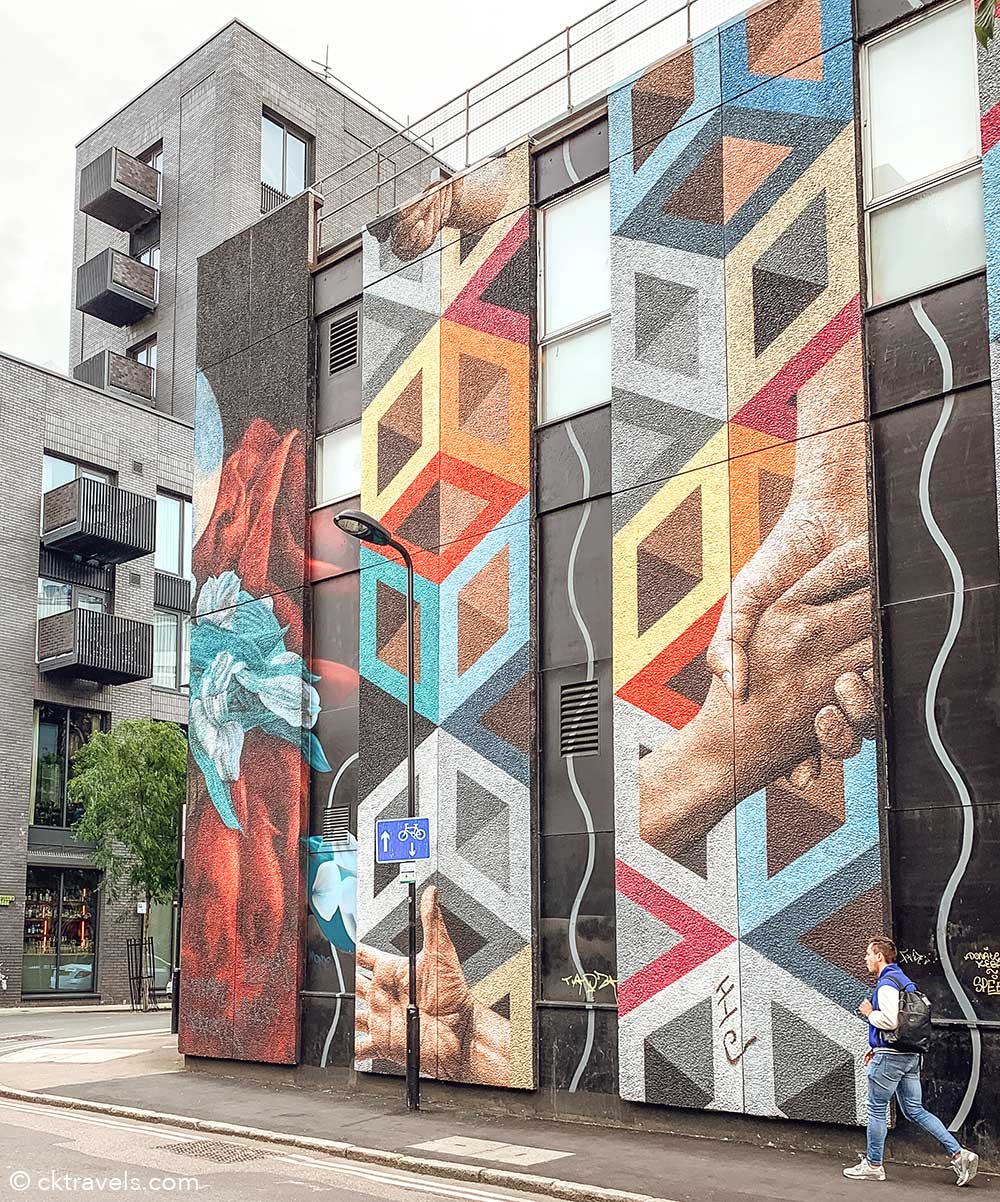 Shoreditch street art - free things to do in London