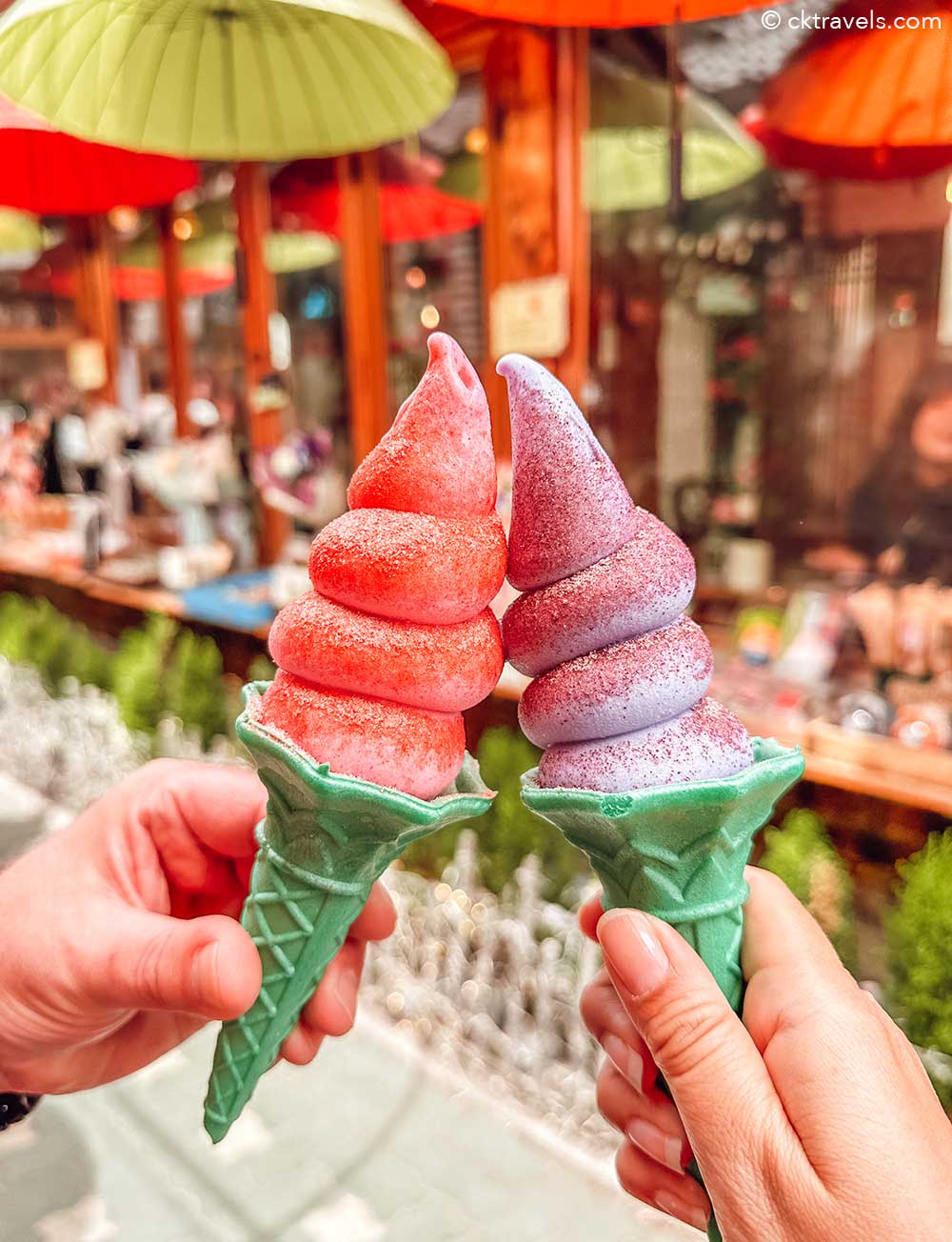 Ikseon Goro Purpleberry ice-cream in Ikseon-dong / Ikseon Hanok Village Seoul