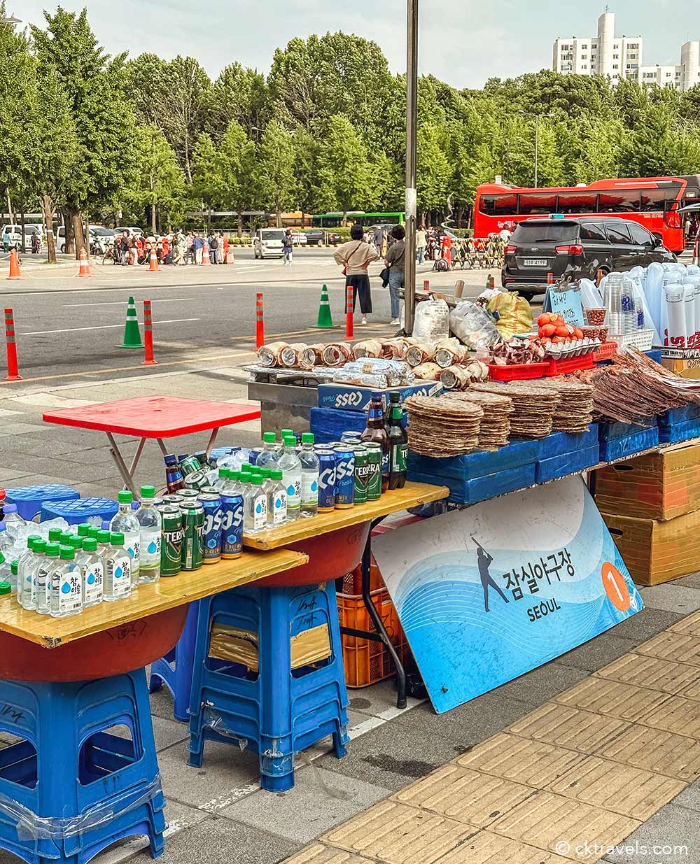 Food and drink stall at Jamsil Stadium