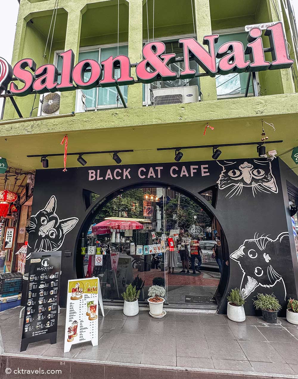 Black Cat Coffee, Ari Bangkok