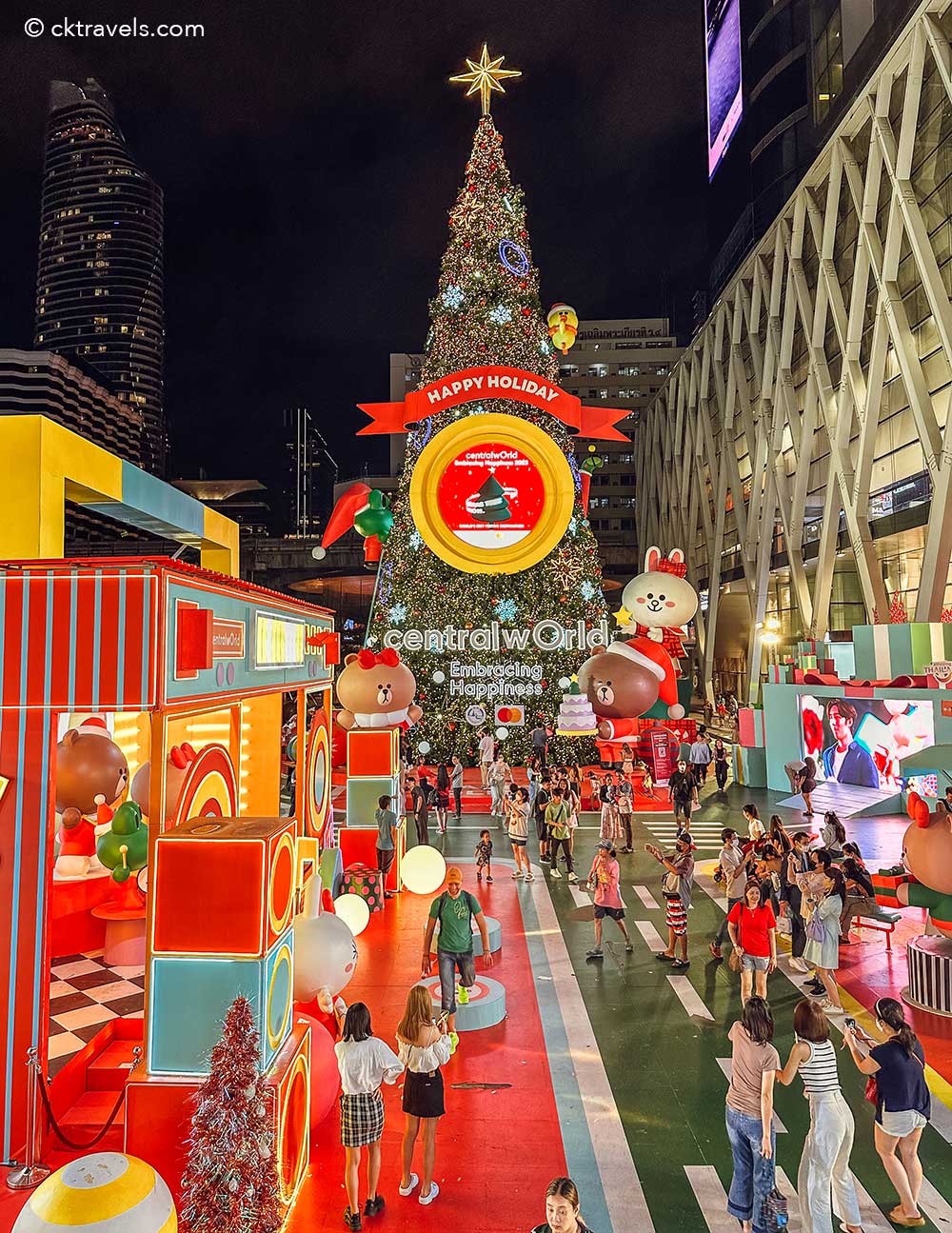centralwOrld (Rama I Road) Bangkok mall at Christmas
