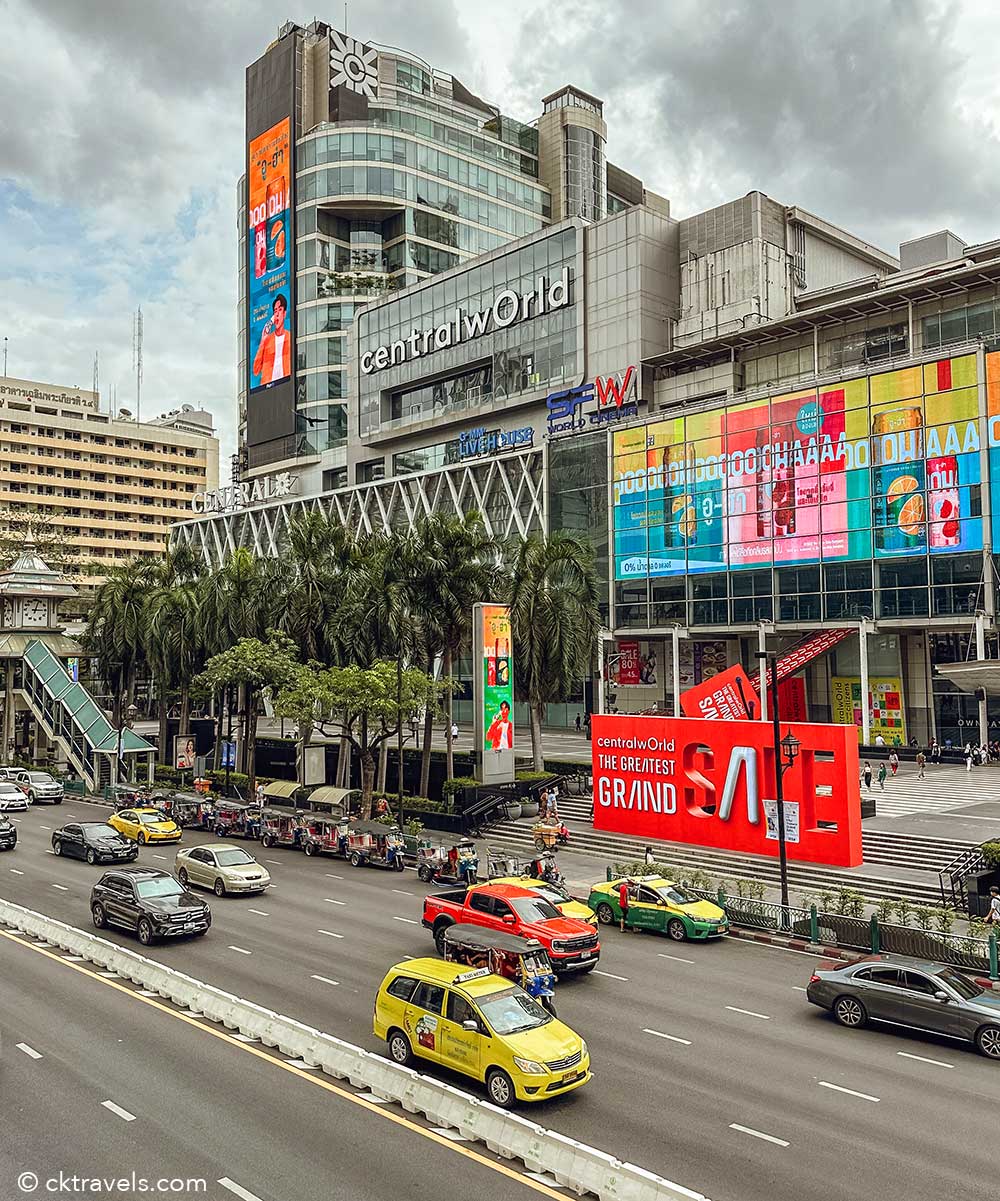 EmQuartier • Bangkok • No. 7 in The 20 Most Popular Shopping Malls