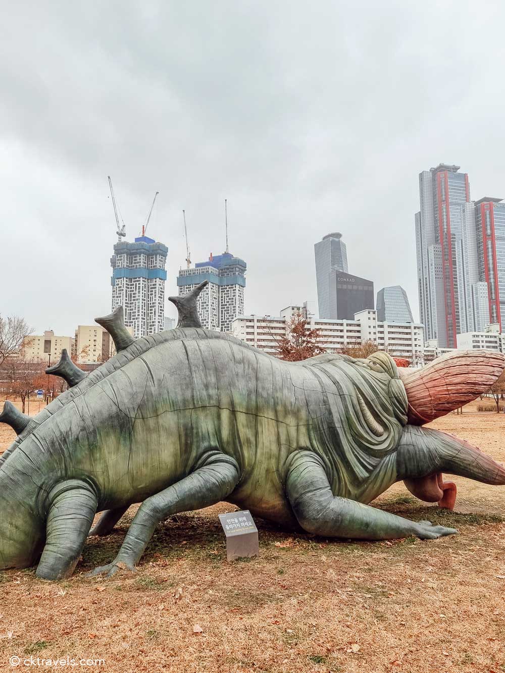 ‘The Host’ monster sculpture by the River Han In Seoul - Unique, Weird and Wonderful Seoul Attractions