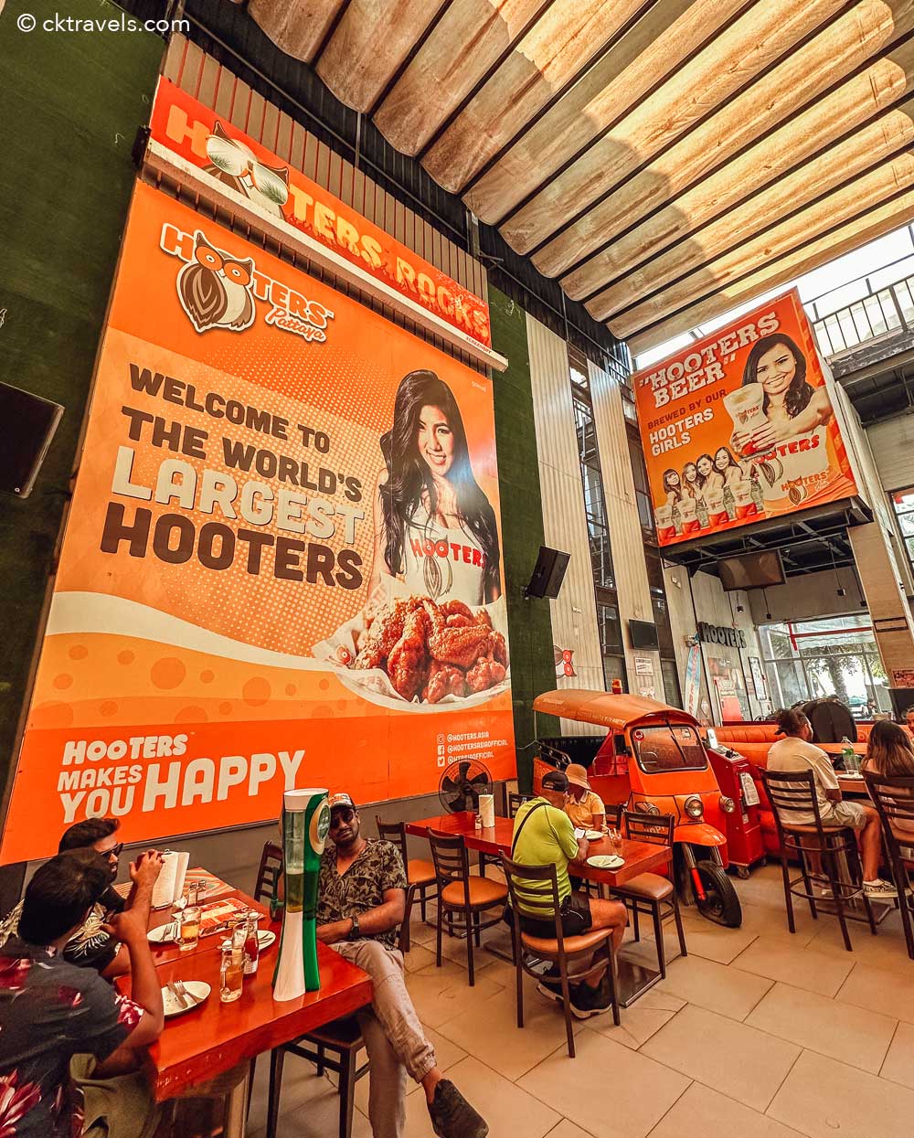 Hooters Pattaya - the world’s largest Hooters Bar