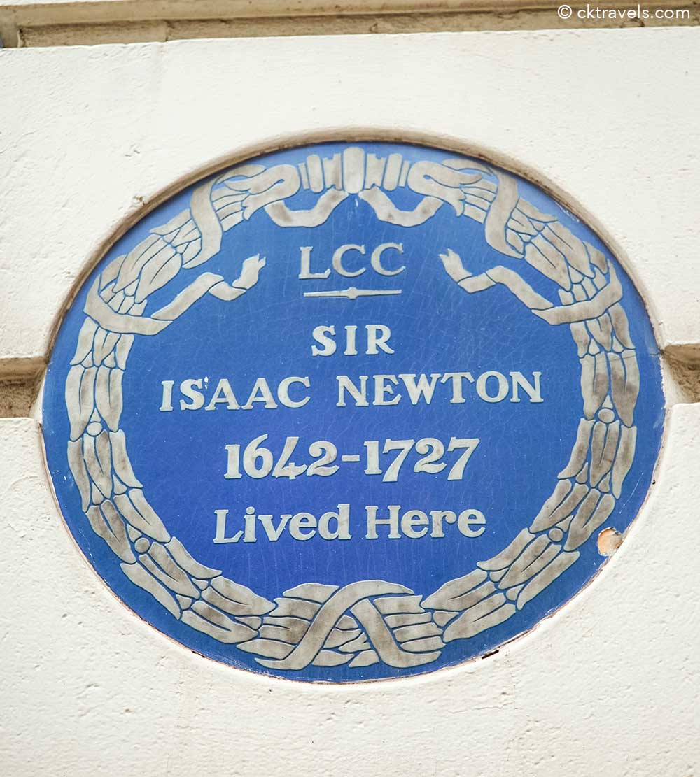 Isaac Newton blue plaque Piccadilly Circus London