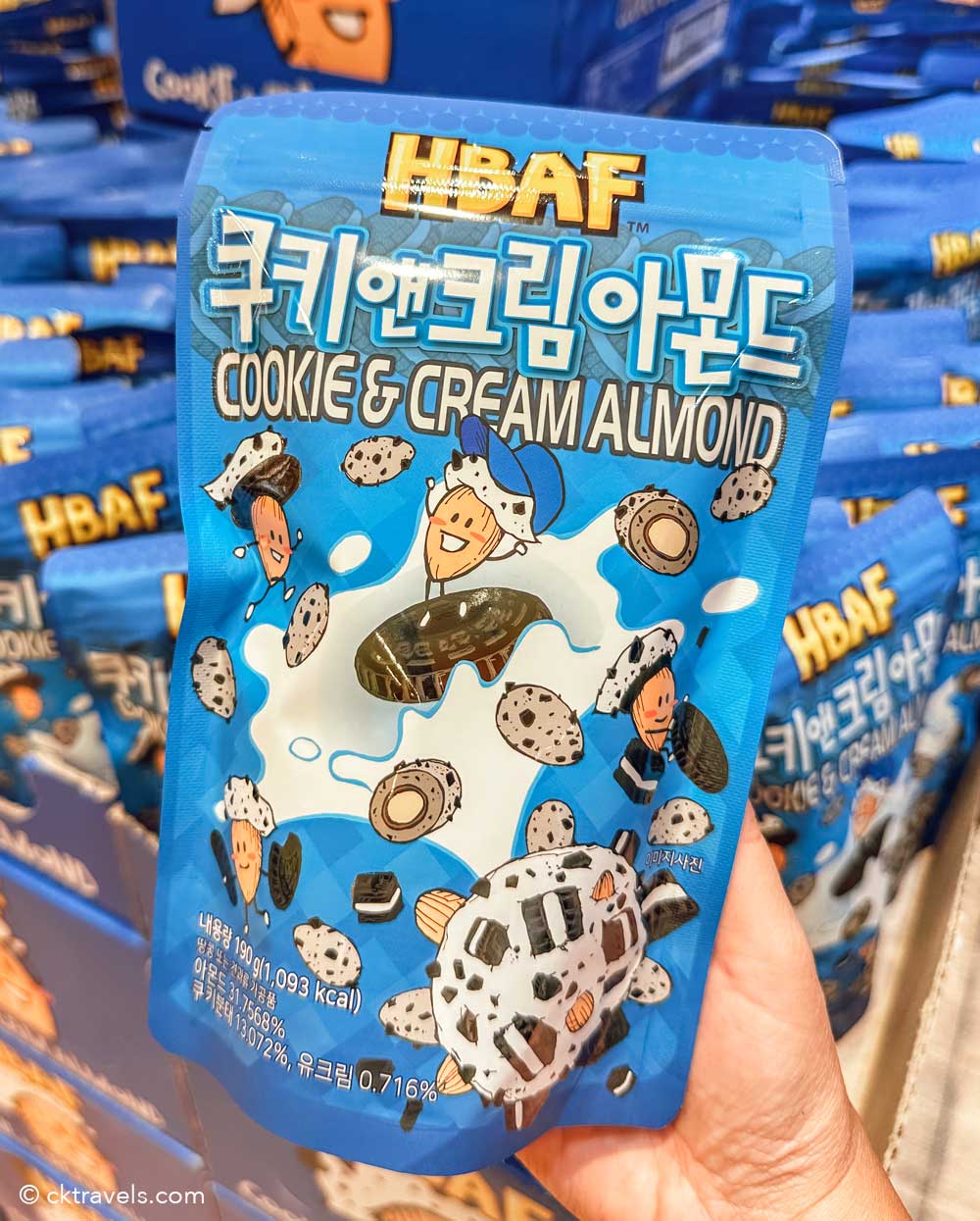 HBAF cookie and cream Almonds south korea