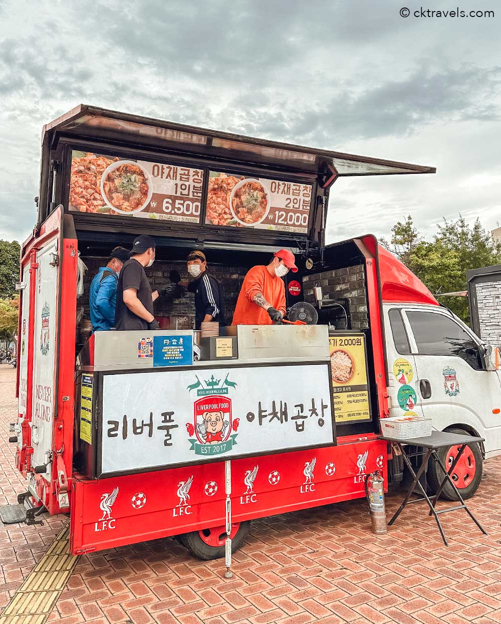 korean street food trucks at Seoul World Cup Stadium