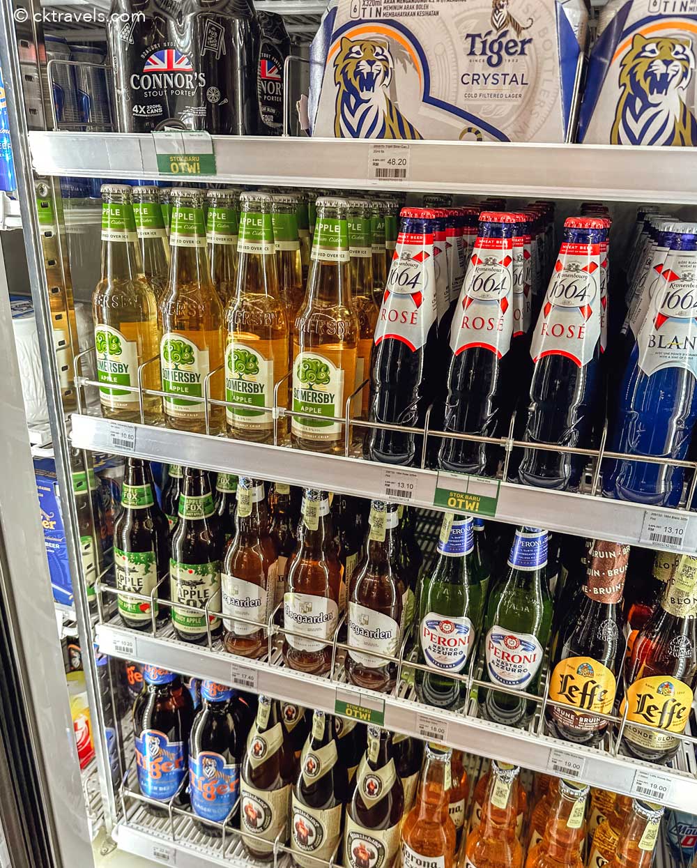 Malaysia 7-Eleven Stores - beer and cider