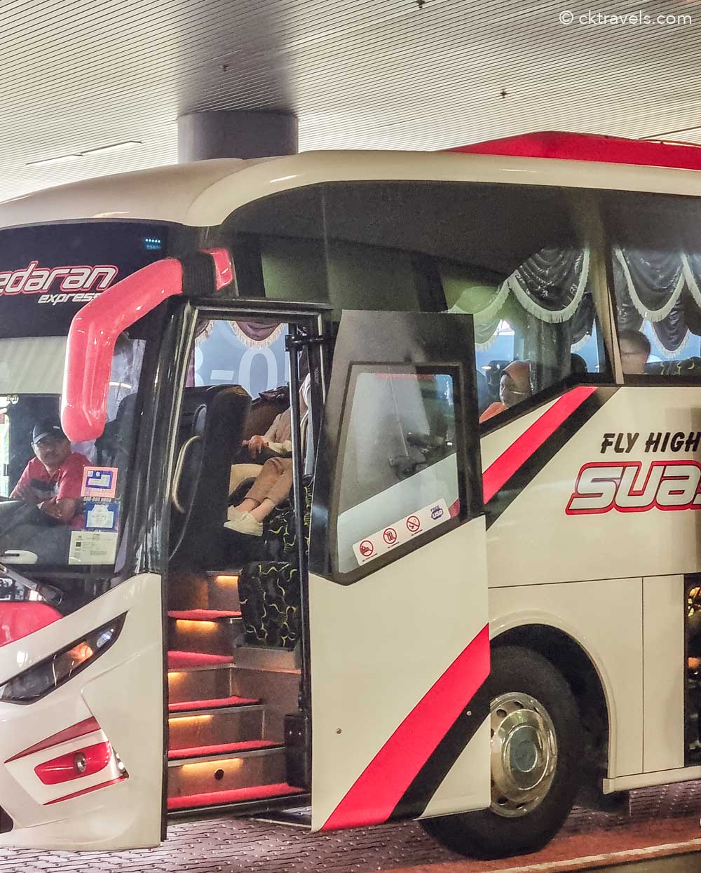 How to get from Kuala Lumpur Airport to the City by bus