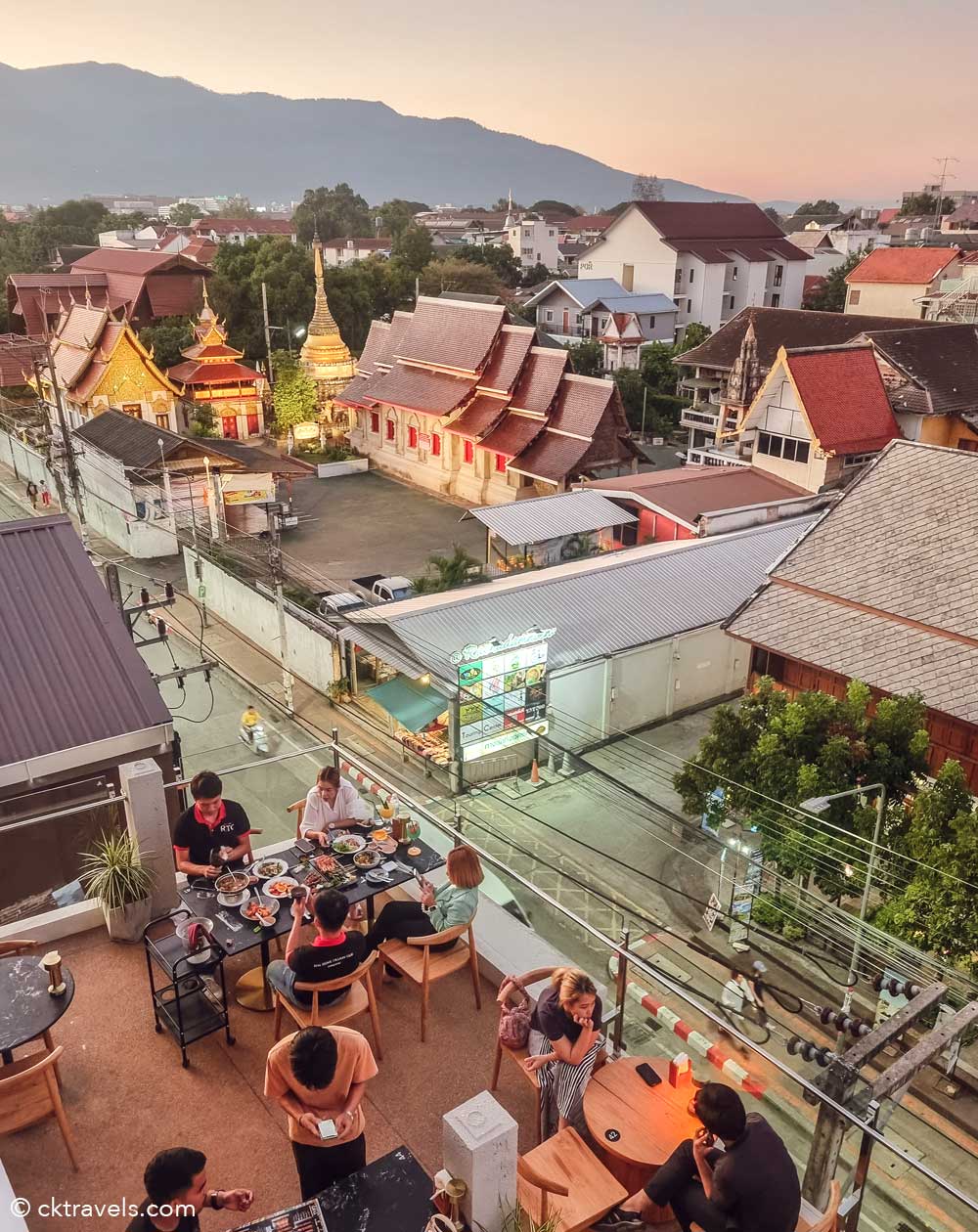 Thapae Grill rooftop bar Chiang Mai